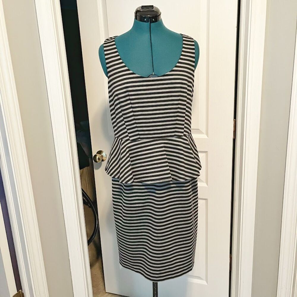 Ann Taylor NWT Stripe Peplum Stretch Sleeveless Fully Lined Sheath Dress